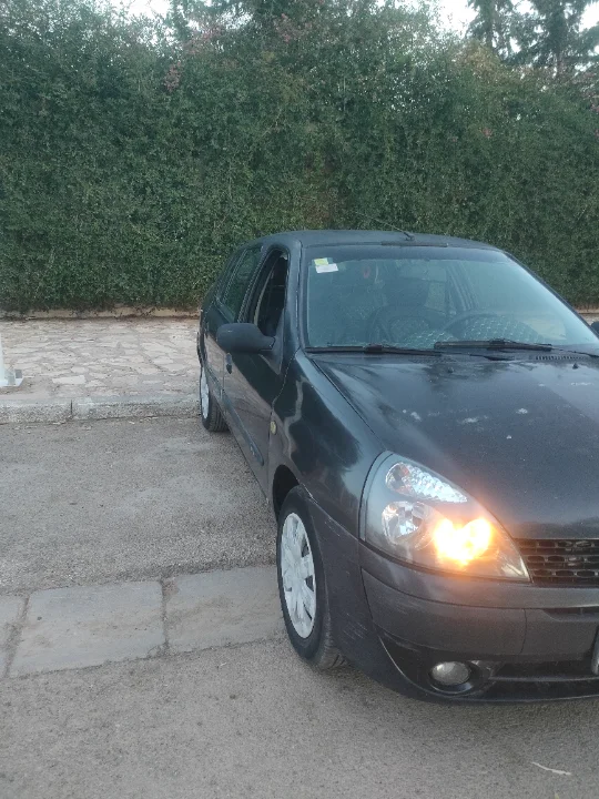 Renault Clio - Photo 12