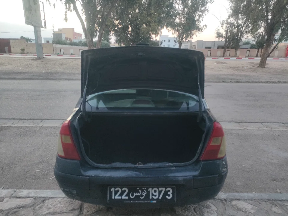 Renault Clio - Photo 6