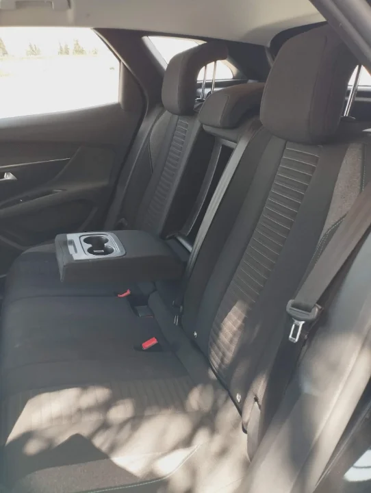 Peugeot 3008 - Photo 2