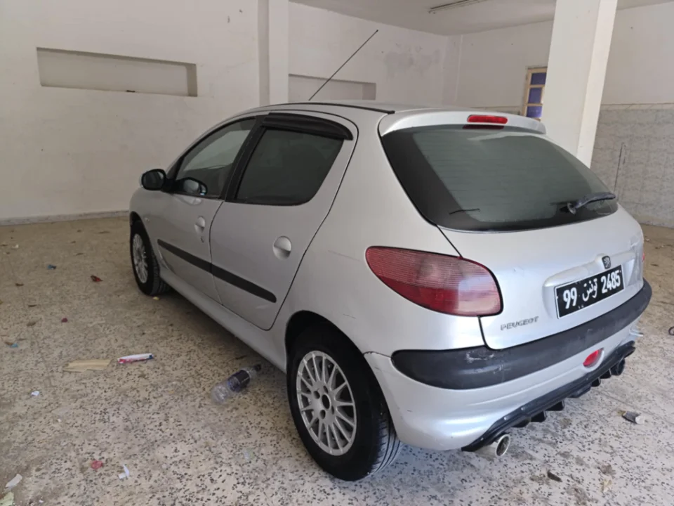Peugeot 206 - Photo 9