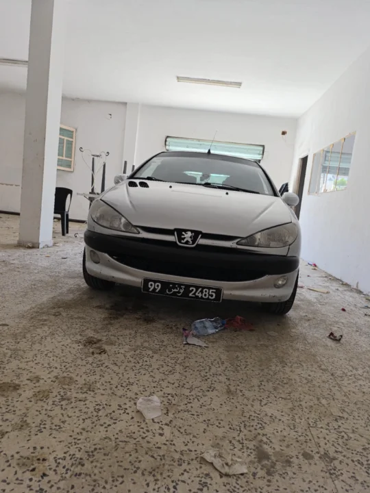 Peugeot 206 - Photo 8