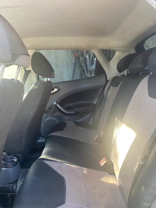 Seat Ibiza - Photo 3