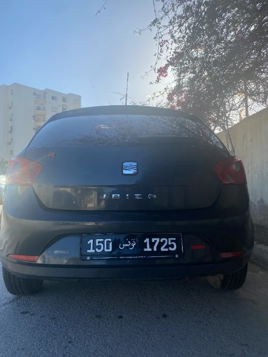 Seat Ibiza - Photo 2