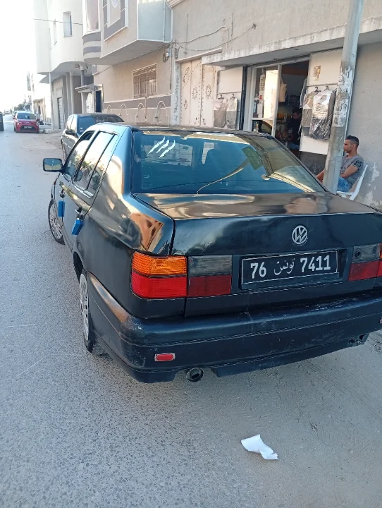 Volkswagen Vento - Photo 5