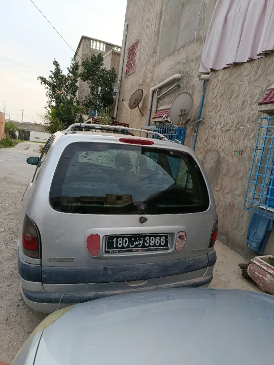 Renault Espace - Photo 2