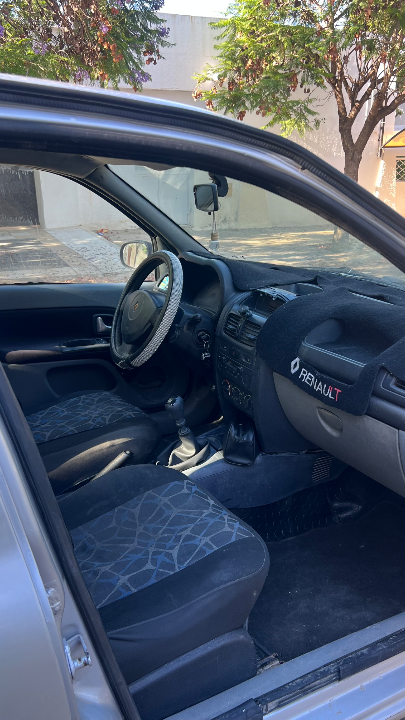 Renault Clio - Photo 6
