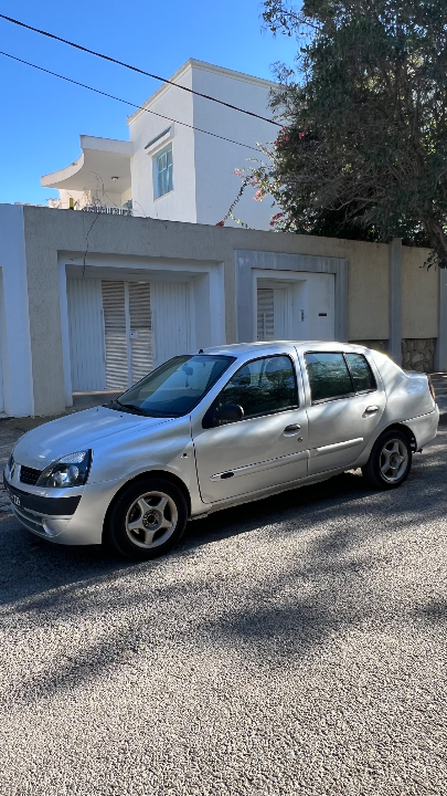 Renault Clio - Photo 4