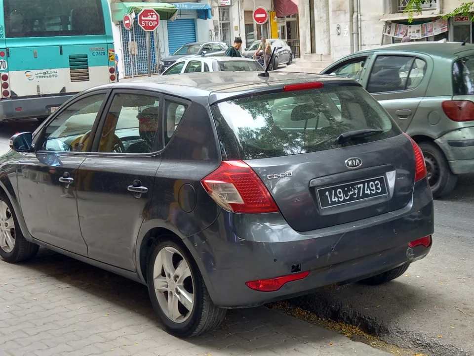Kia CEED - Photo 2