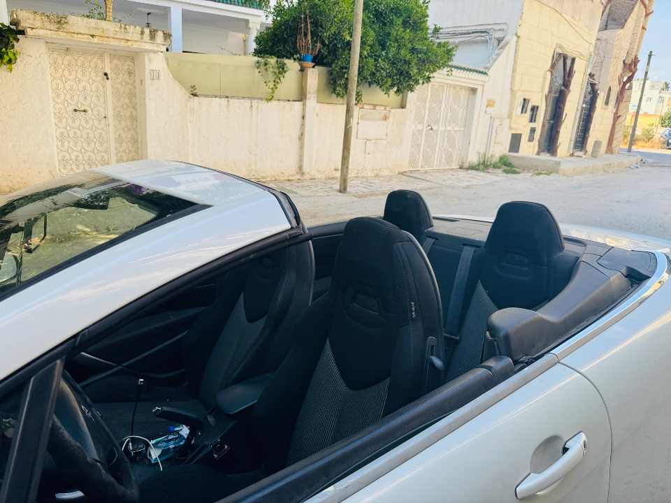 Peugeot 308 - Photo 9