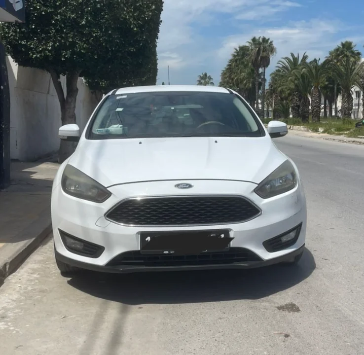Ford ESCORT 2017