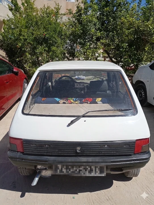 Peugeot 205 - Photo 6