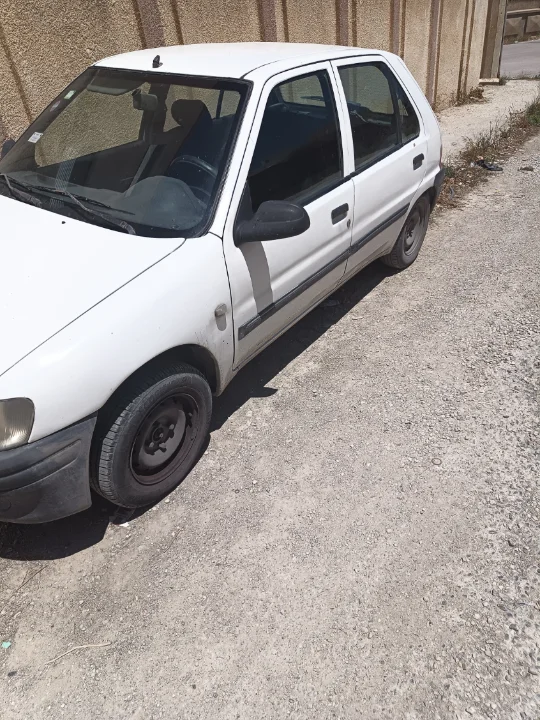 Peugeot 106 - Photo 2