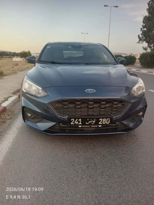 Ford FOCUS - Photo 10