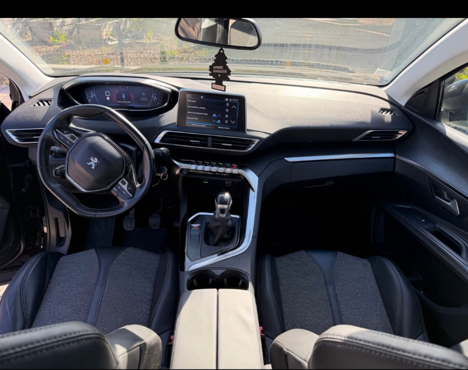 Peugeot 3008 - Photo 2