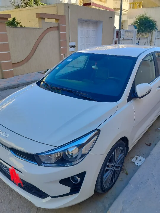 Kia RIO - Photo 6