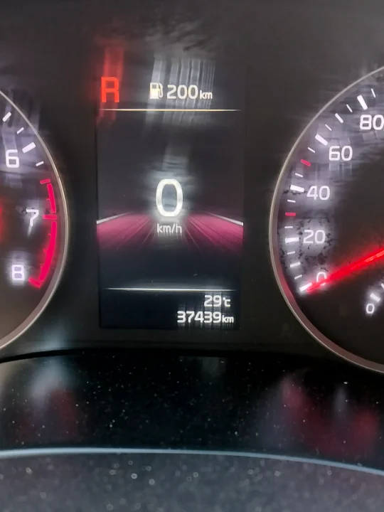 Kia RIO - Photo 4