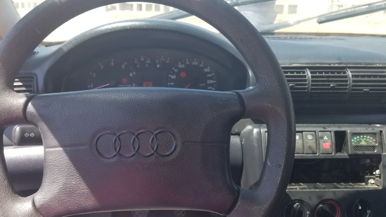 Audi A4 - Photo 2