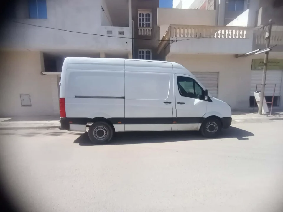 Volkswagen Crafter - Photo 2