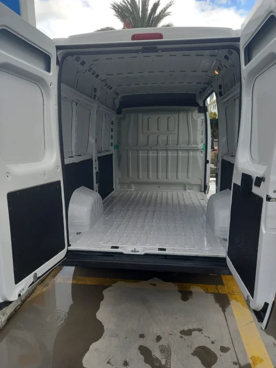 Peugeot Boxer - Photo 2