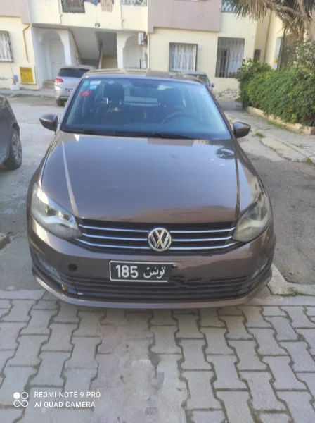 Volkswagen Polo 2015 Essence 230 000 km Ariana