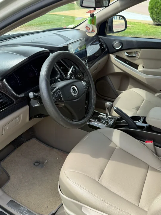 Ssangyong Korando - Photo 8