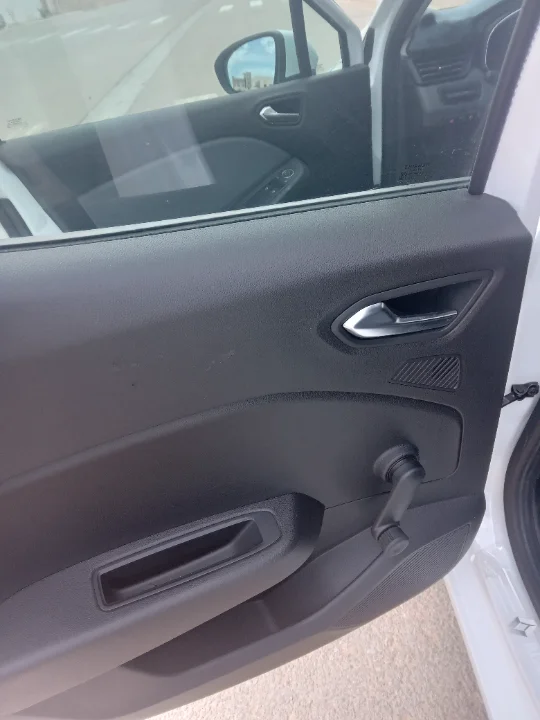 Renault Clio - Photo 8