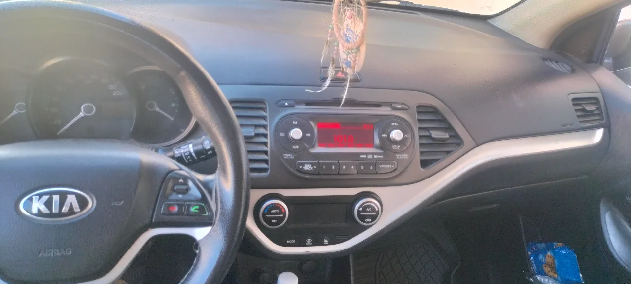 Kia PICANTO - Photo 2