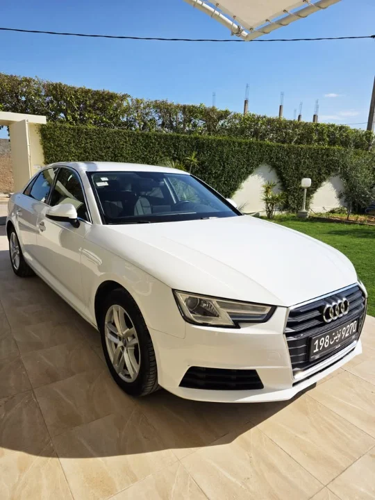 Audi A4 - Photo 9
