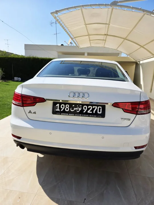 Audi A4 - Photo 6