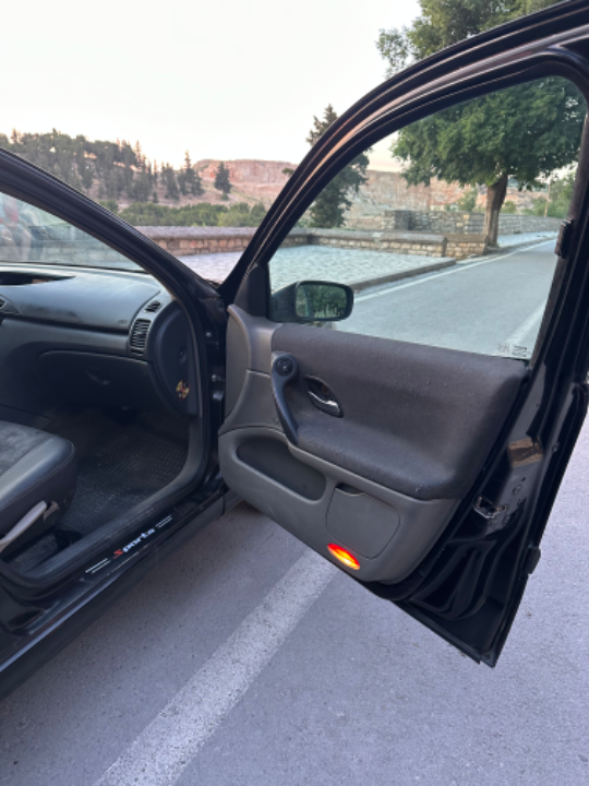 Renault Laguna - Photo 7
