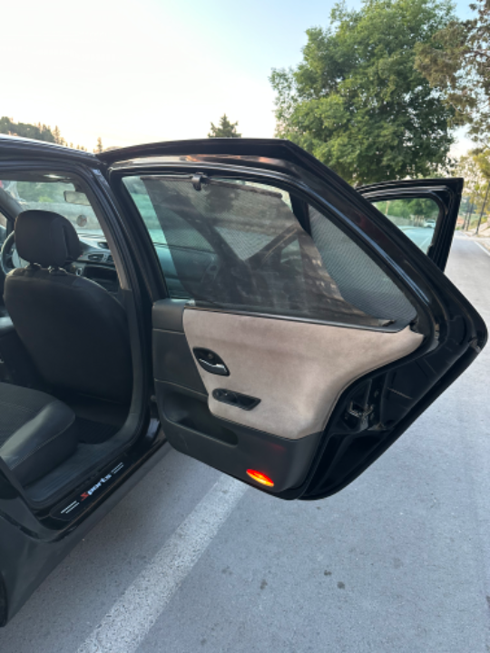 Renault Laguna - Photo 2