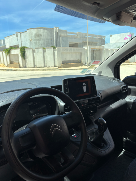 Citroen BERLINGO - Photo 2