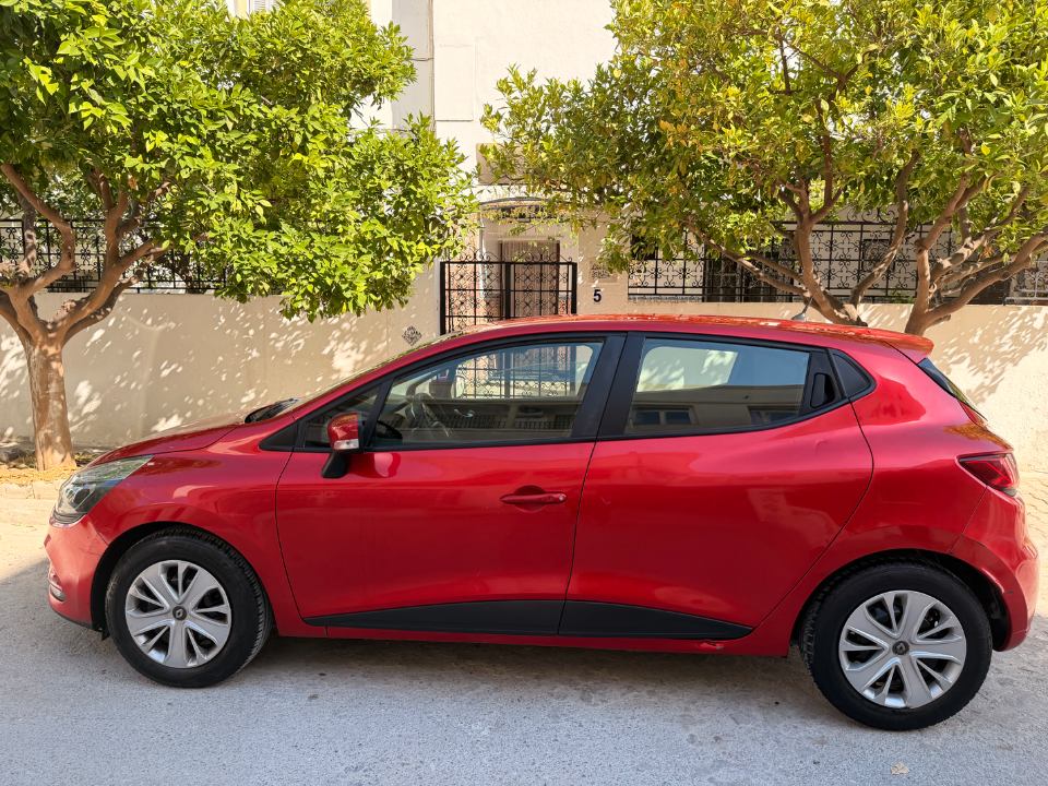 Renault Clio - Photo 5