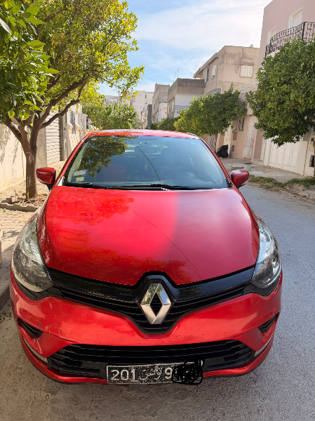 Renault Clio 2018 Essence 100 000 km Nabeul
