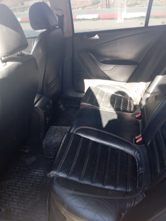 Volkswagen Passat - Photo 3
