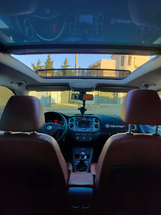 Volkswagen Tiguan - Photo 7