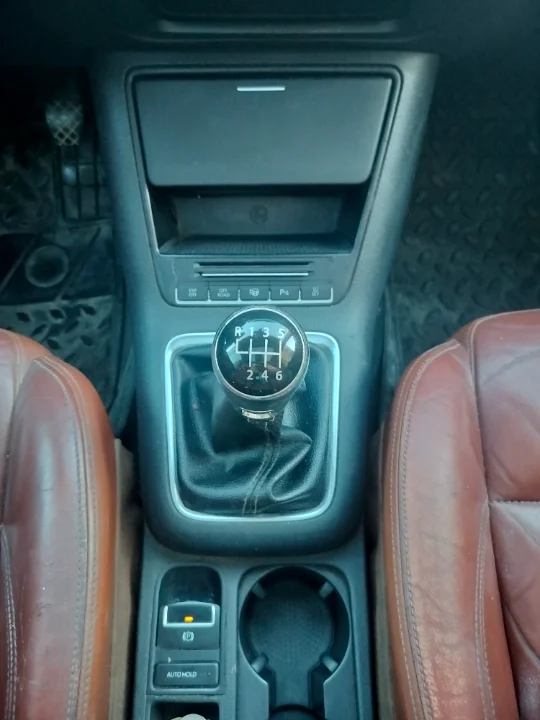 Volkswagen Tiguan - Photo 4
