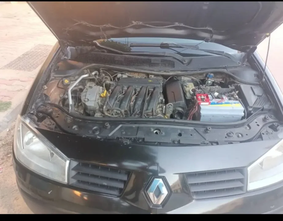 Renault Megane - Photo 3