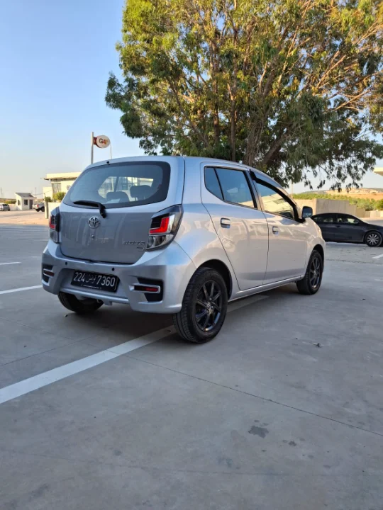 Toyota Yaris - Photo 2