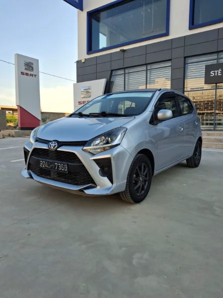 Toyota Yaris 2022 Essence 80 000 km Ariana