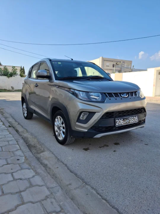 Mahindra KUV 100 2018