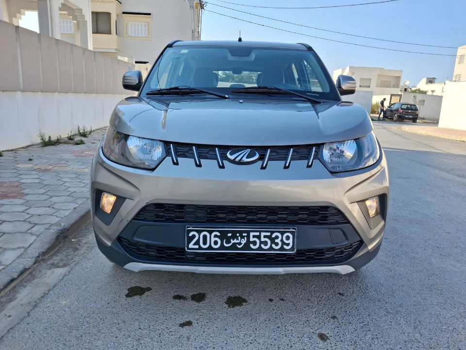 Mahindra KUV 100 - Photo 4