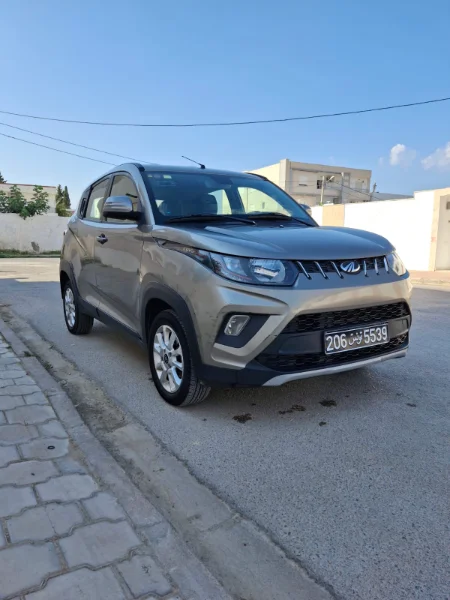 Mahindra Kuv 100 2018 Essence 118 000 km Ariana