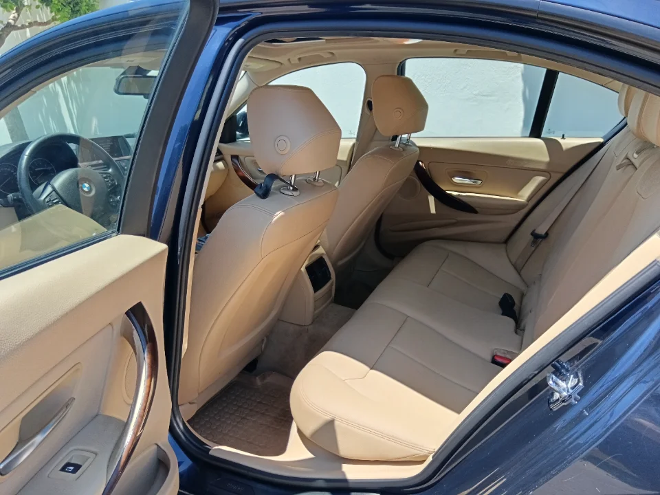 Bmw 320 - Photo 8