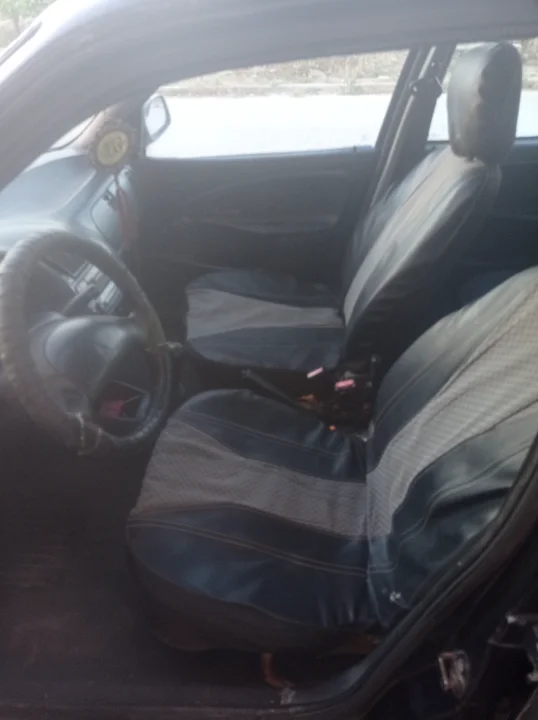 Citroen SAXO - Photo 5