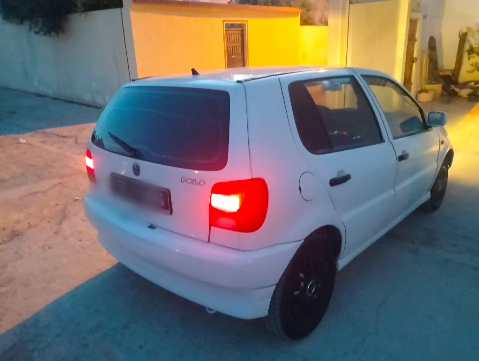 Volkswagen Polo - Photo 8