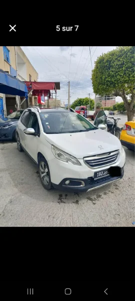 Peugeot 2008 2016 Essence 230 000 km Ariana