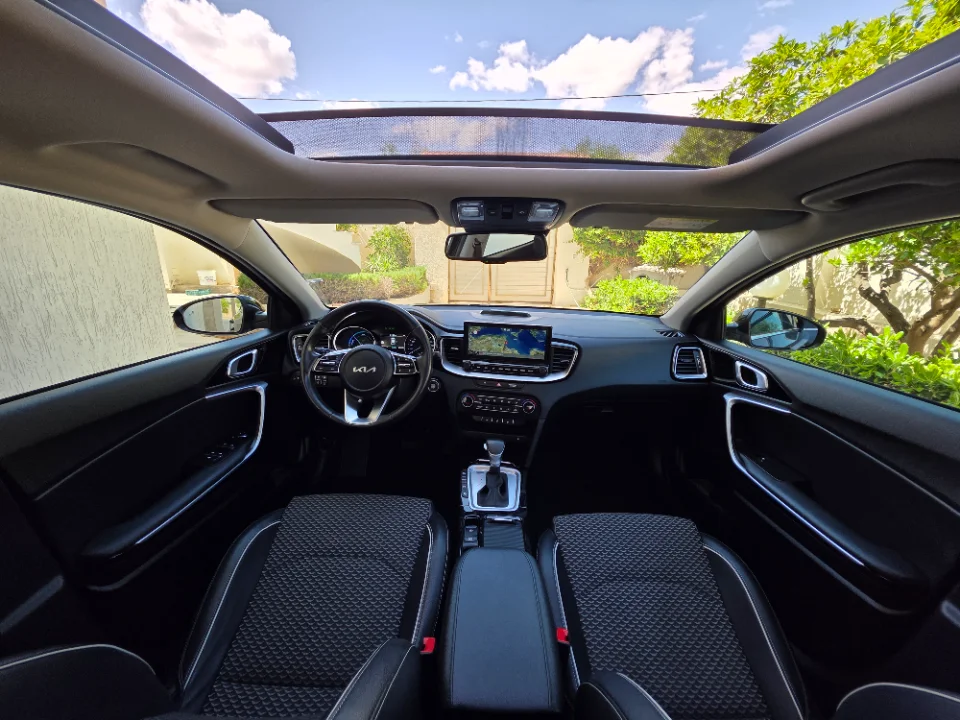 Kia XCEEED - Photo 6