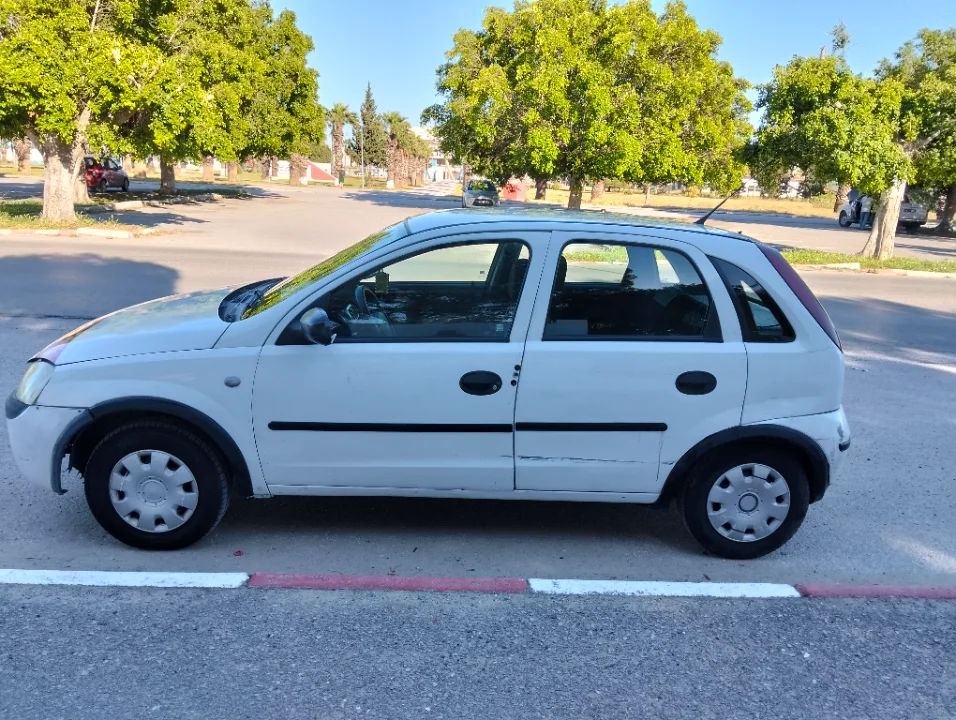 Opel Corsa - Photo 5