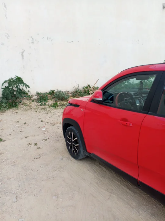 Mahindra KUV 100 - Photo 3